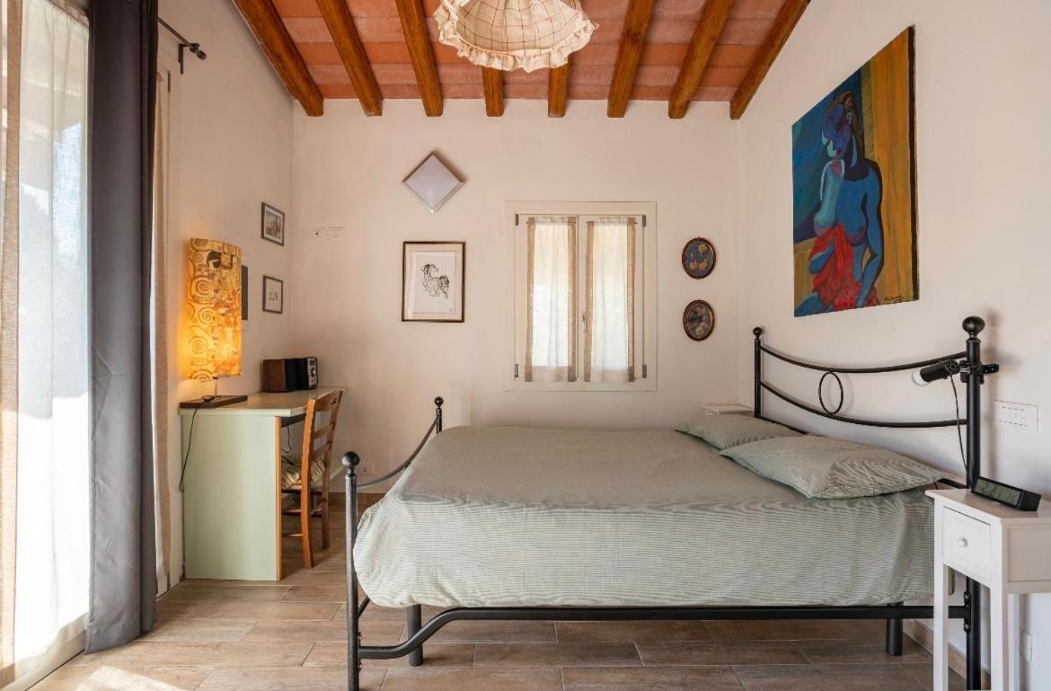 Cozy Tuscany Apartment With View Pescia Exteriör bild