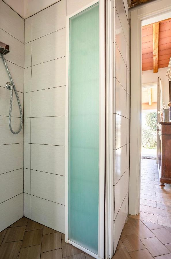 Cozy Tuscany Apartment With View Pescia Exteriör bild